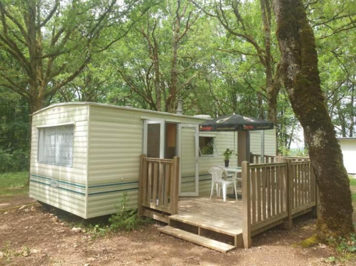 Camping Les Paillotes Payrac Eksteriør billede
